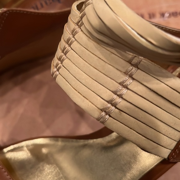 Charles by Charles David Women’s Sandals in Sz 8 - Picture 6 of 14